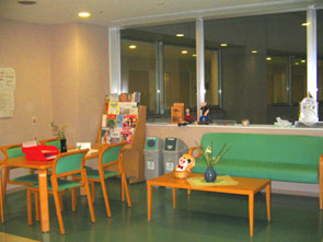 デイコーナー&図書コーナー デイコーナー&図書コーナー